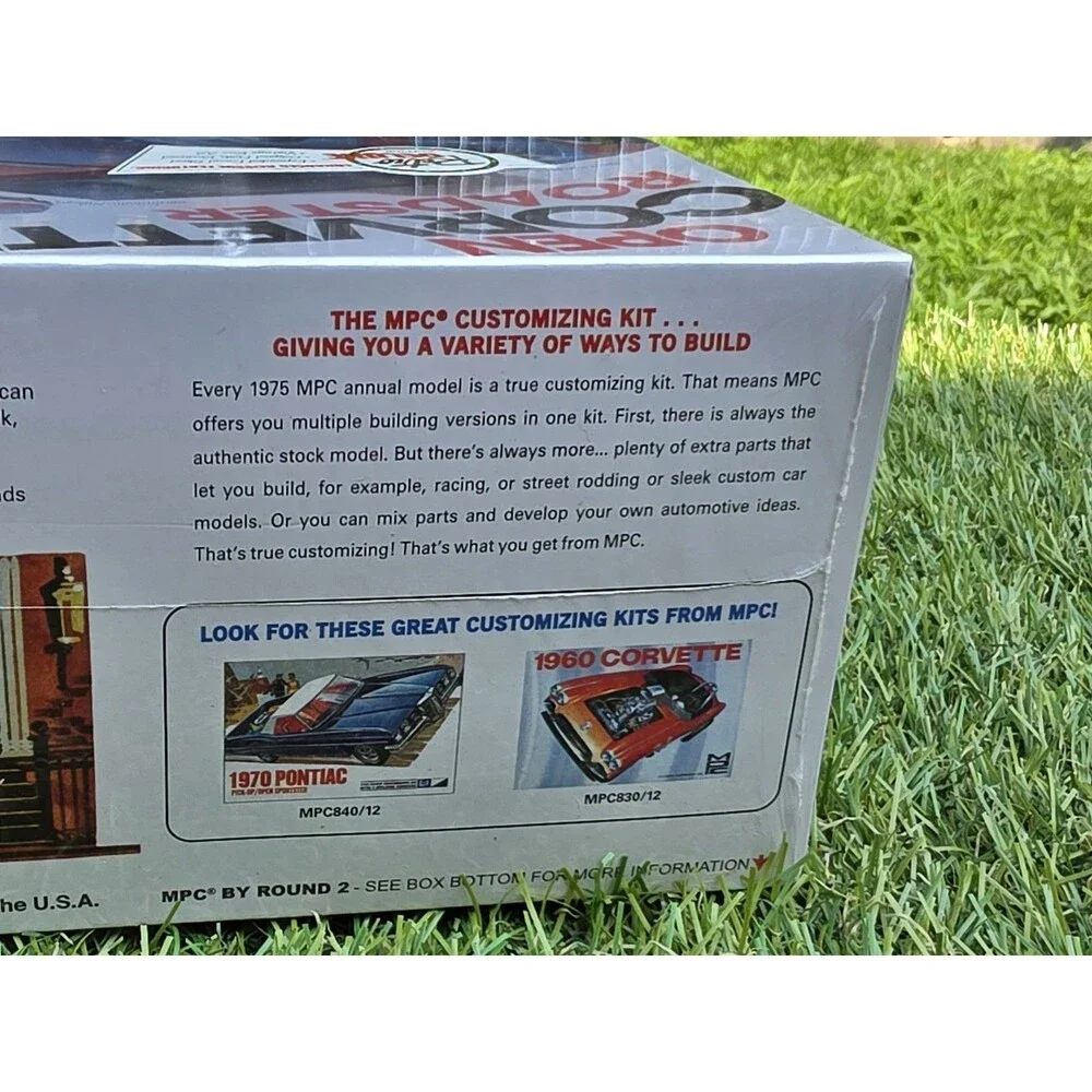 MPC Open Corvette Roadster 1/25 Scale Retro Deluxe Model Kit 3-in-1 New Sealed*